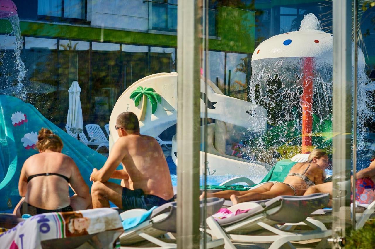Panoramic Aparthotel Pool & Spa Mamaia Nord Năvodari Eksteriør bilde